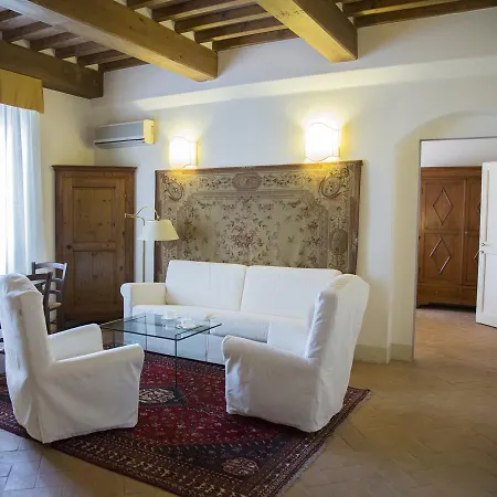 Le Piazzole 4*